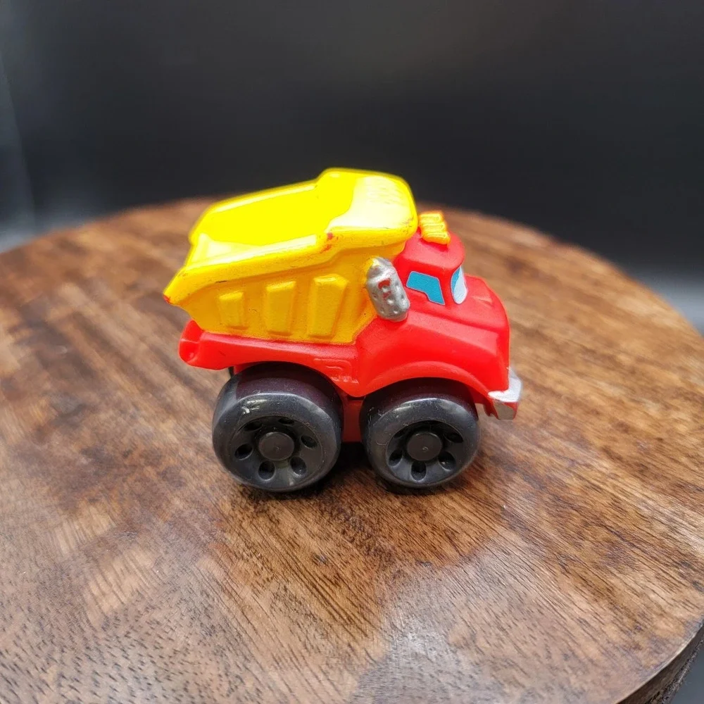 2008 Hasbro Tonka Chuck & Friends Small Dump Truck